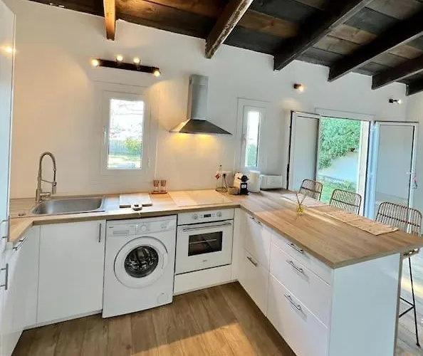 Maison Chaleureuse En Plein Coeur Du Centre *